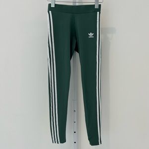 ADIDAS GREEN WORKOUT PANTS SIZE XS